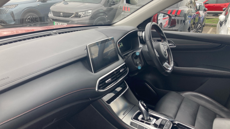 MG HS 1.5 T-GDI PHEV SE 5dr Auto Hatchback